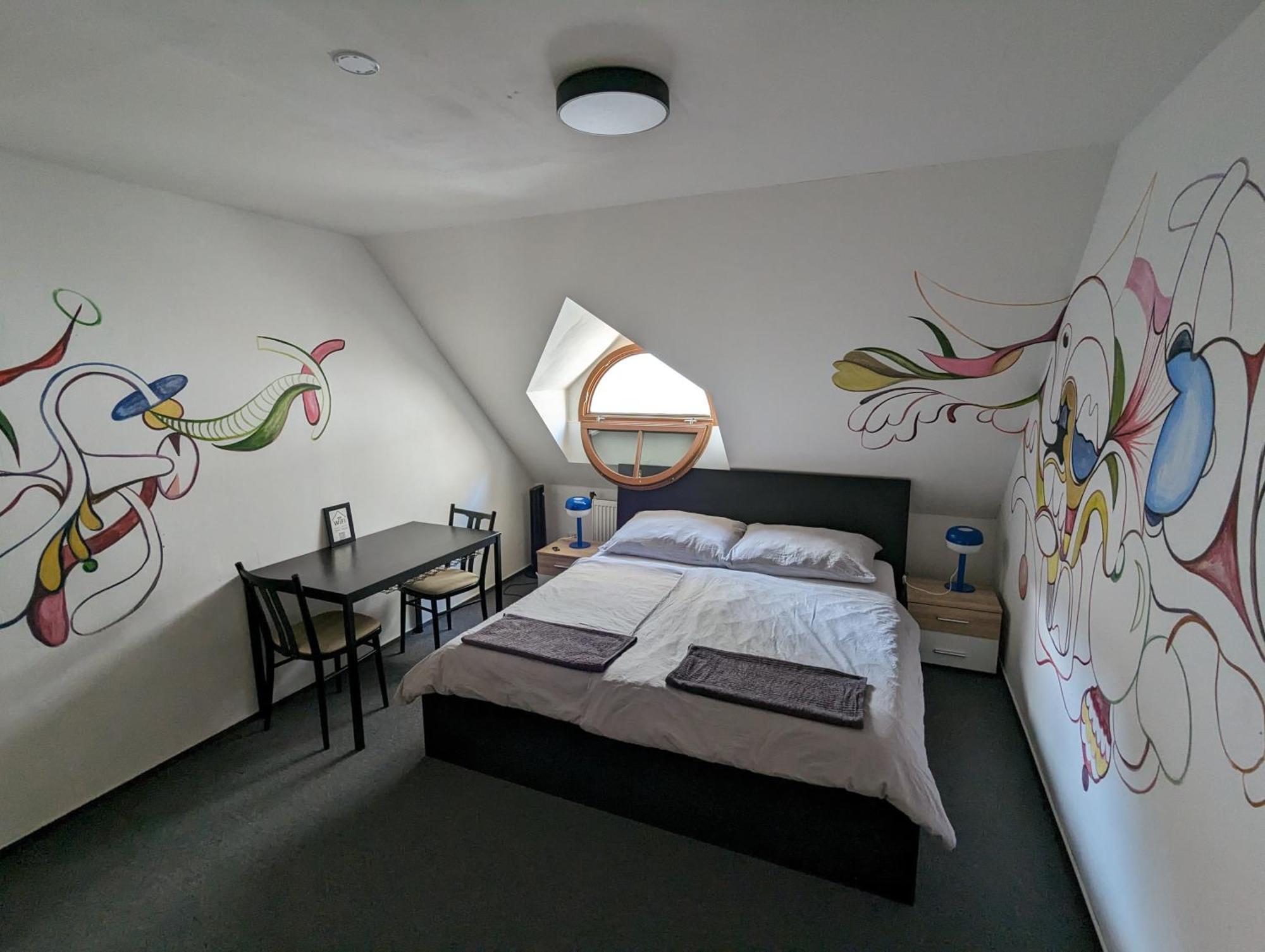 Hostel John Galt برنو الغرفة الصورة